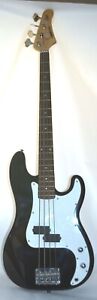 Crate Electra Electric Bass Guitar Great Condition with Case!