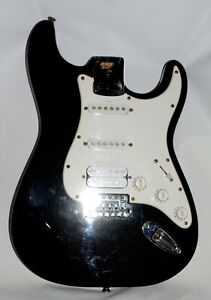 Starcaster by Fender Strat Body fully loaded with tremolo arm good condition.